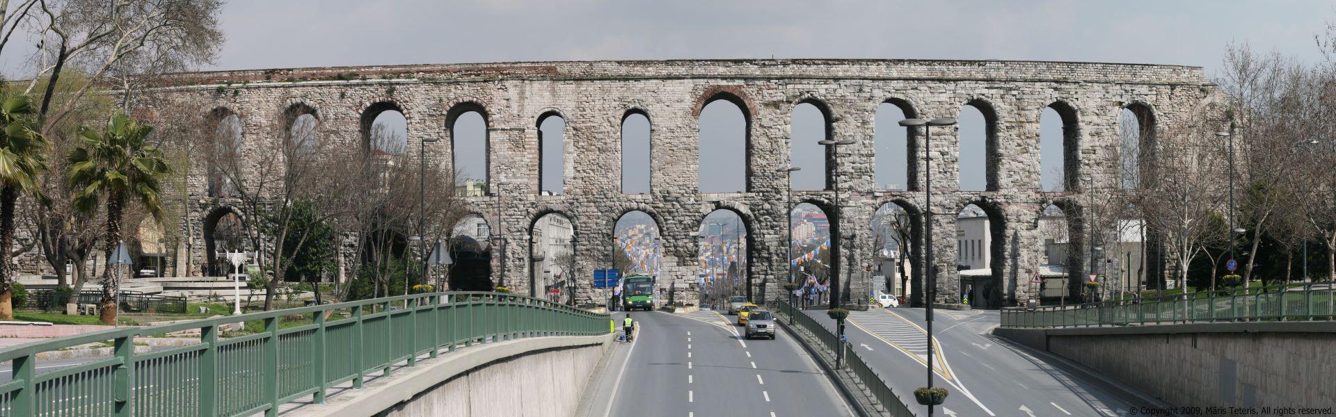 آبراهه  والنس استانبول Valens Aqueducts Istanbul