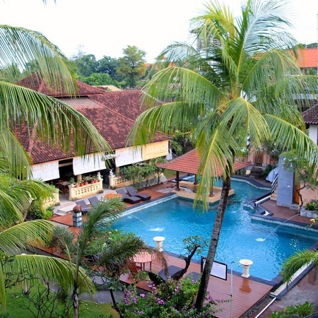 هتل باکونگ بیچ ریزورت بالی