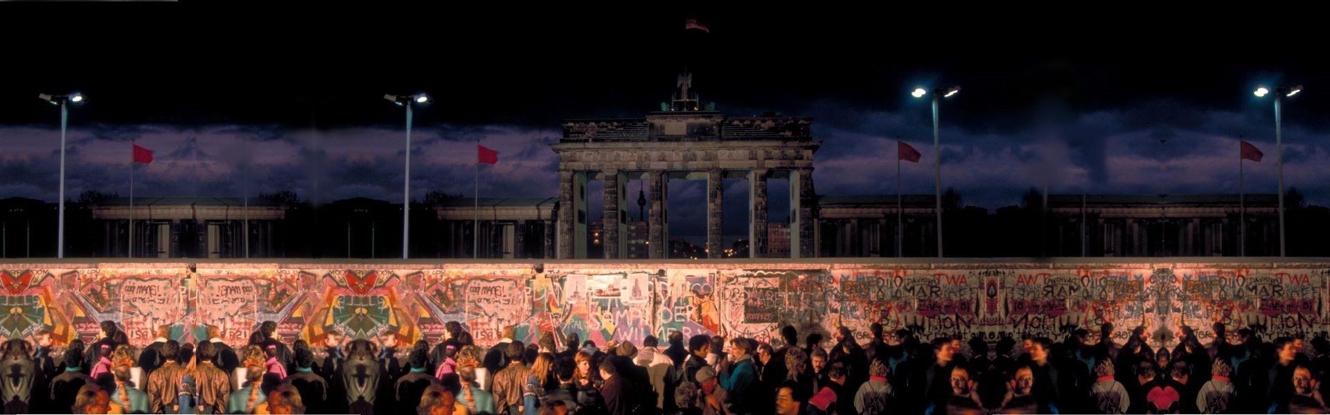 دیوار برلین berlin wall
