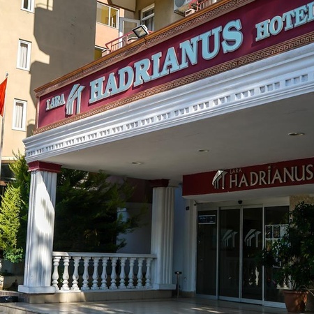 هتل  لارا هادریانوس آنتالیا