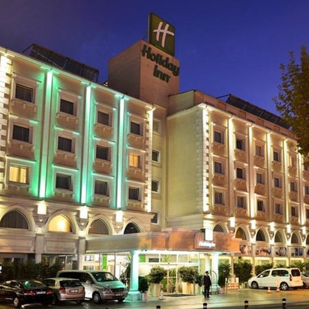هتل هالیدی این استانبول سیتی
