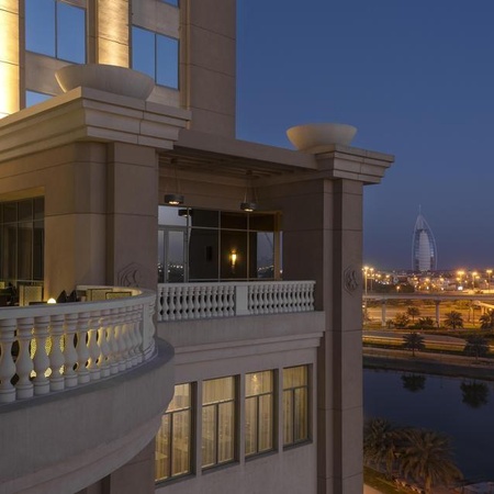 هتل شرایتون مال دبی