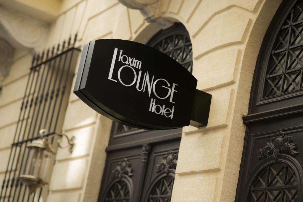 hotel-card