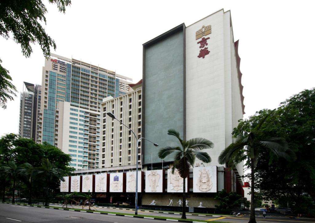 hotel-card