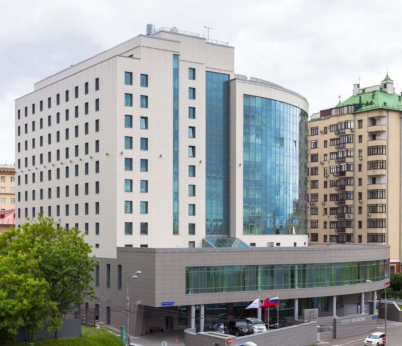 hotel-card