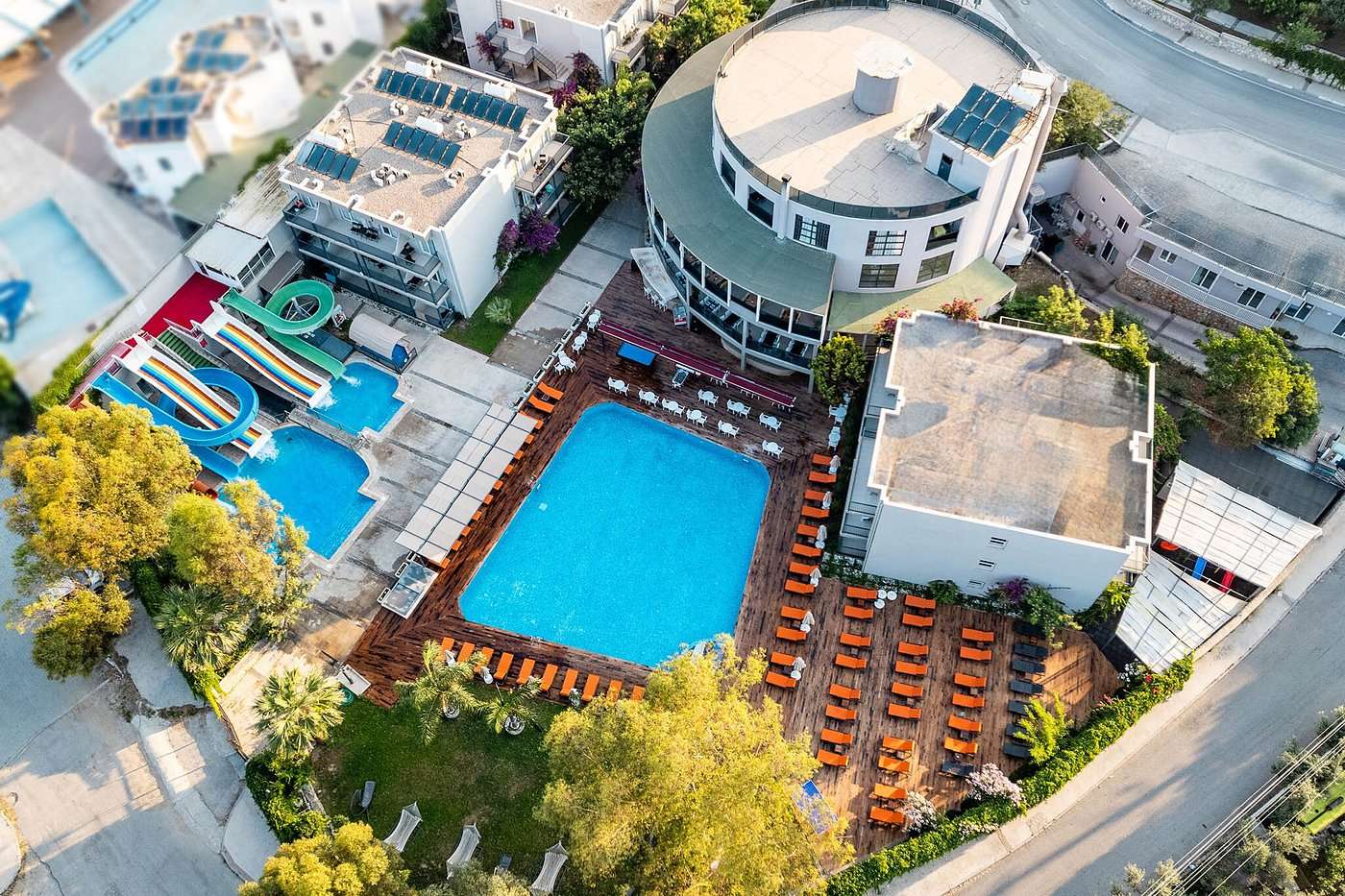 hotel-card