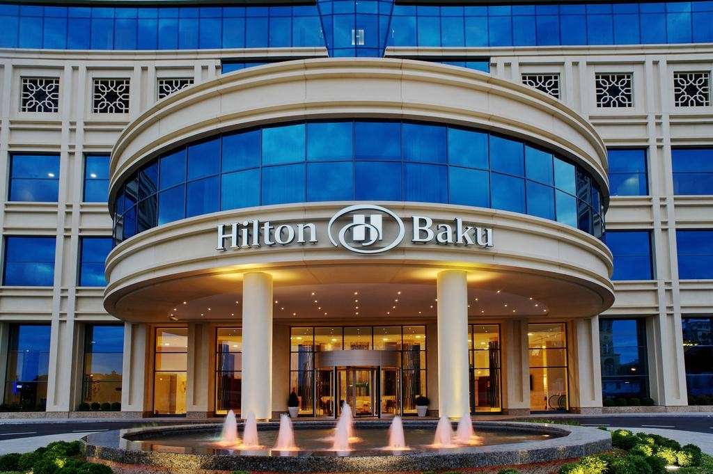 hotel-card