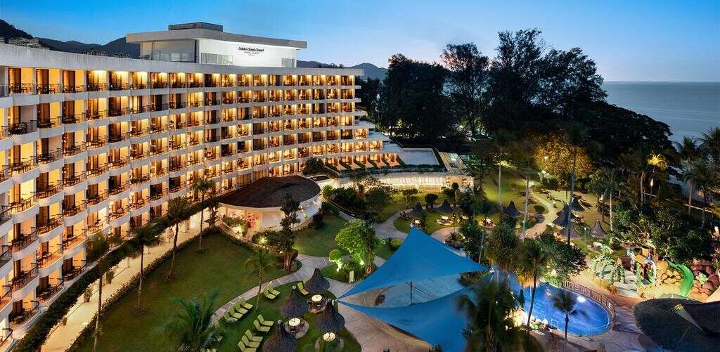 hotel-card