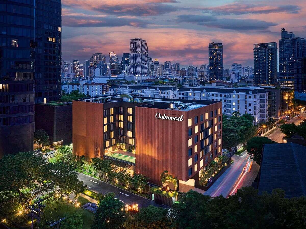hotel-card