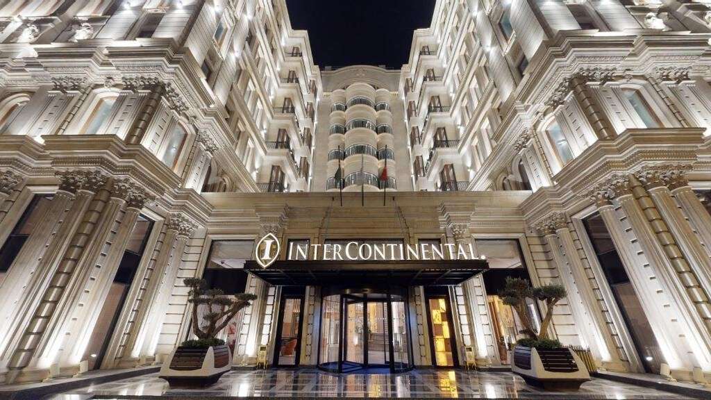 hotel-card