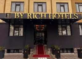 hotel-card