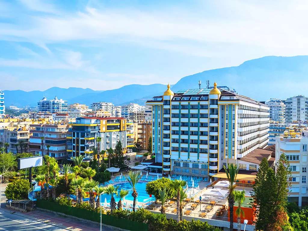 hotel-card